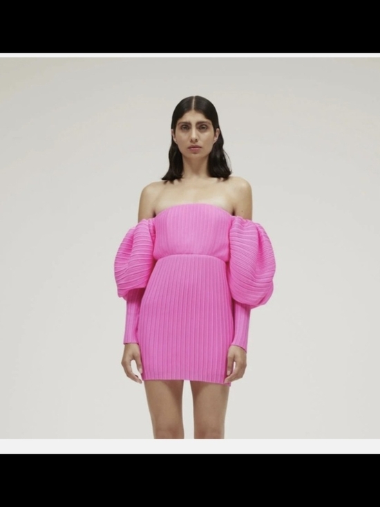 Solace London Dresses & Skirts - Solace London Hot Pink Strapless Puff-Sleeve Ribbed Mini Dress